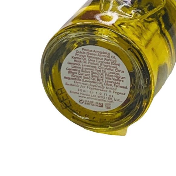 Emma Hardie Brilliance Facial Oil - Picture 11 of 15